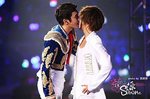 siwonkissyesung.jpg